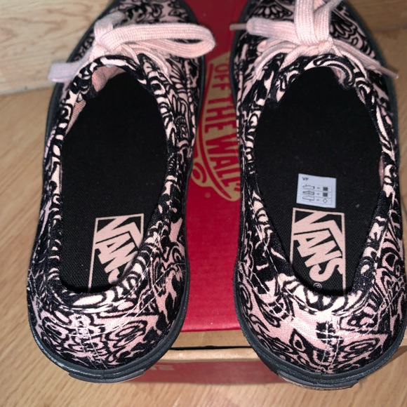 VANS Platforms - Picture 5 of 10